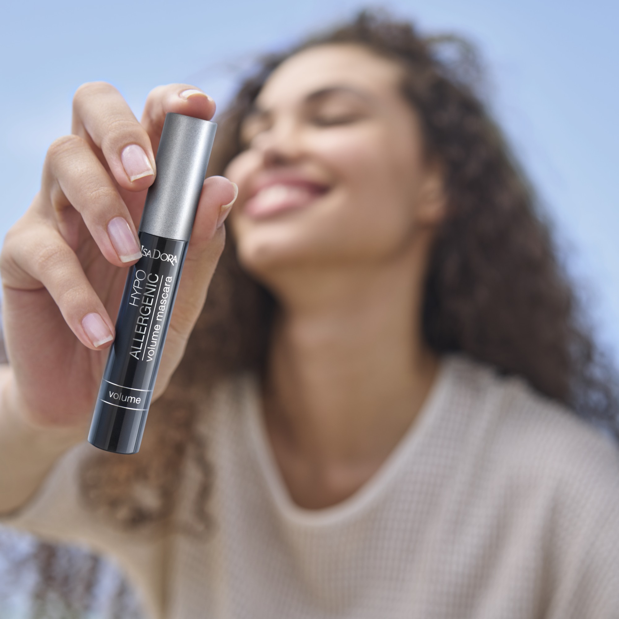 Hypo-Allergenic Mascara