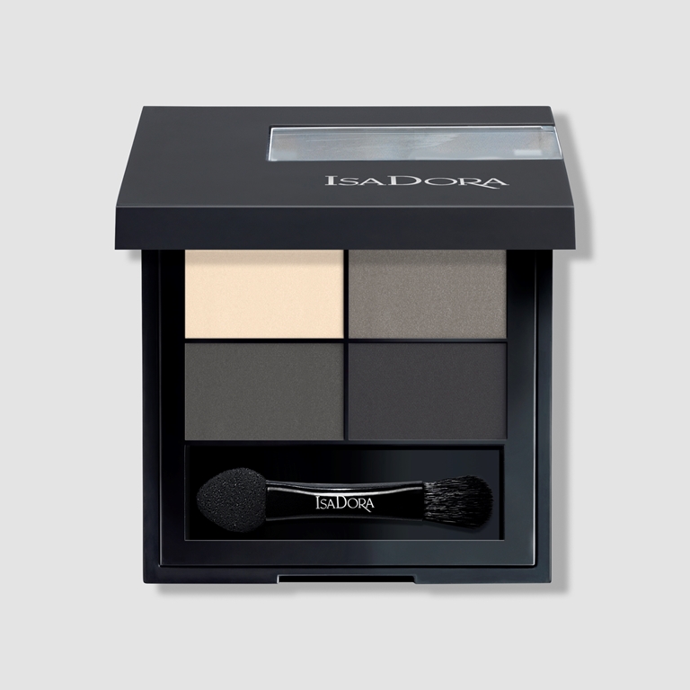 03 Smoky Eyes