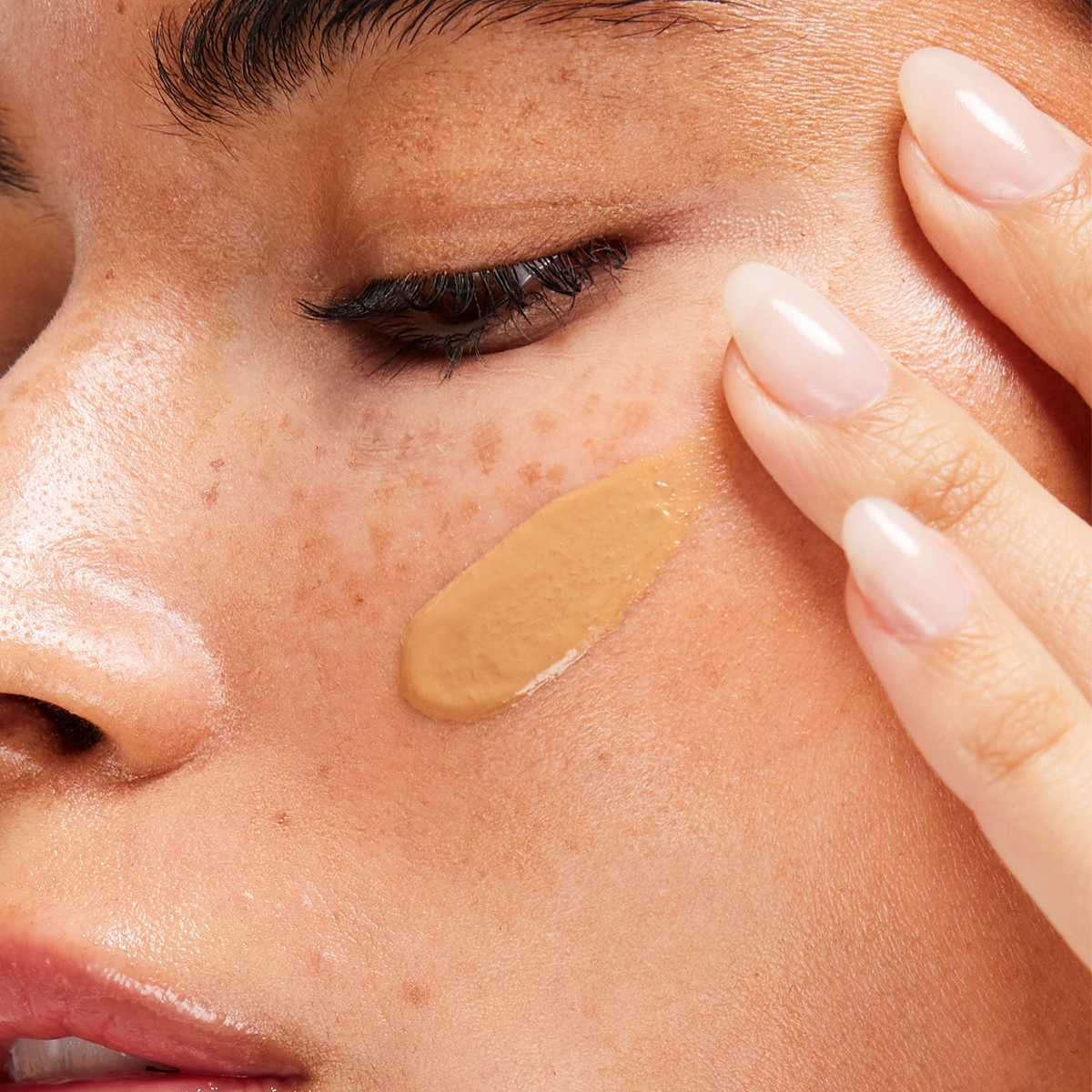 how to apply foundation